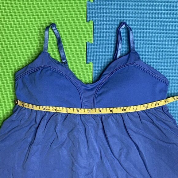 Lululemon Find Bliss Tank Porcelaine Size 8 *Flaws - Picture 9 of 12